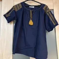 coen 刺繍入り半袖ブラウス ネイビー