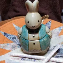 nana様ご検討専用ページ　　うさぎさんのシュガー入れ　スプーン付