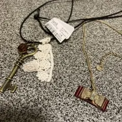 【新品】ネックレス　リボン　鍵　アンティーク