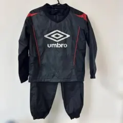 umbro ピステ上下 黒/赤 130 中綿入り