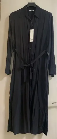 UNIQLO U シャイニーレーヨンロングシャツワンピース