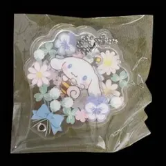 カスタムアクリルチャーム　シナモロール　サンリオ