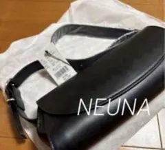 売り切り特価　新品　NEUNAミニマルレザーバッグ ブラックのサムネイル