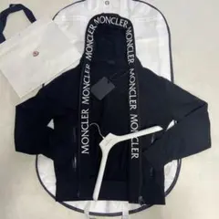 2025年最新】モンクレールボアパーカーの人気アイテム - メルカリ