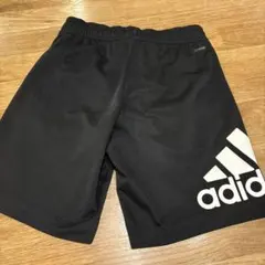 adidas ハーフパンツ　130 CLIMACOOL