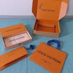 正規品　ルイヴィトン　ギフト箱　空箱　紙袋　保存袋　メッセージカード　青色リボン