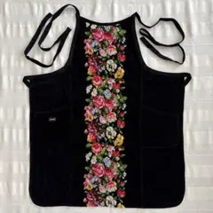 FEILER 花柄刺繍 ブラック エプロン - メルカリ