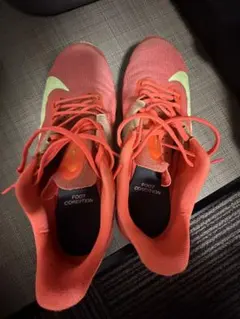 NIKE ランニングシューズ オレンジ系