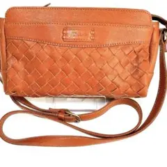 【Dakota】 編み込みレザー ショルダーバッグ キャメルブラウン