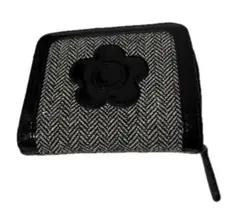 MARY QUANT マリークワント 二つ折り財布 マリクワのサムネイル