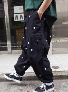 hinson パンツ　花 フラワー ミリタリー 刺繍のサムネイル