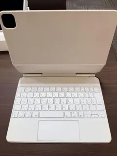 美品 Apple 11インチ MagicKeyboard A2261