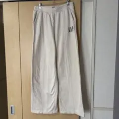 Gap スウェットパンツ　アイボリー
