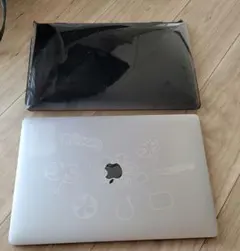 MacBook Pro 2016 ssd 512GB 16G i7 15インチ