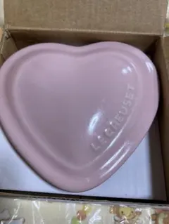 Item thumbnail for item 2ec29014-ad75-4f50-8e62-16ad484c1393