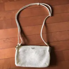 AGATHA ショルダーバッグ ゴールド系
