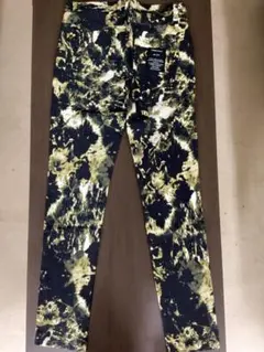 Item thumbnail for item 73e1da3e-2cef-4b9c-b09f-d8f810c5affe