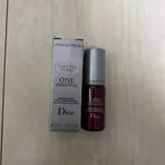 Dior カプチュールトータルワンエッセンシャル セラム 5ml