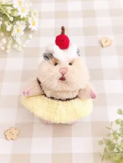 はむにぎり　着せ替え　プリン　生クリーム　さくらんぼ　帽子　ワンピース