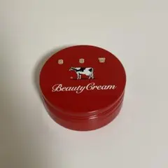 新品　未使用　牛乳石鹸　赤箱　ビューティークリームのサムネイル