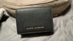 MARC JACOBS コンパクトウォレット ミニ財布マークジェイコブス 三つ折のサムネイル
