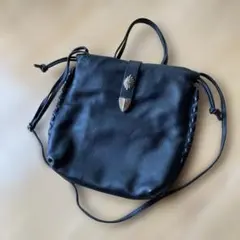 イアパピヨネバックル巾着ショルダーバッグ　Sサイズ