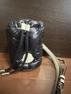 Moncler ナイロン巾着ポーチ 黒