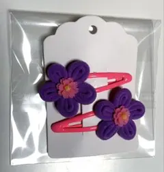 【✨新品✨】花形のヘアピン2個セット