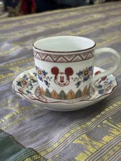 ミッキーマウス カップとソーサー セット