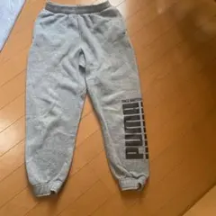 PUMA グレー スウェットパンツ 100cm~