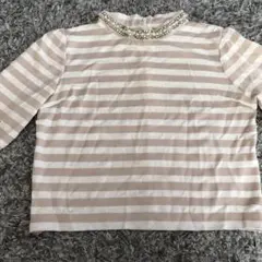 ビジュー付きトップス