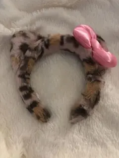 usj キティー　カチューシャ　豹柄　ピンクリボン