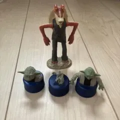 スターウォーズ　フィギュアとボトルキャップ3種