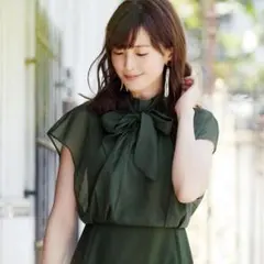 ルイルエブティック トランスペアレントネックリボンワンピース S グリーン