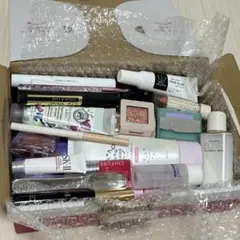 ⑨コスメまとめ売りのサムネイル