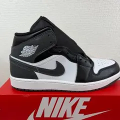 ナイキ エアジョーダン1 ミッド ブラック グレー DQ8426-001