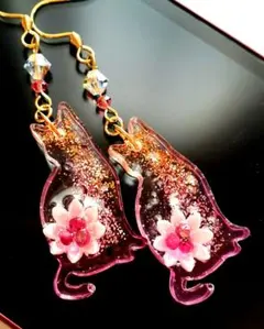 ラベンダー猫　スワロフスキー　アレルギー対応ピアス　イヤリング変更可能