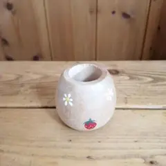 印鑑立て　印鑑スタンド　木製　いちご