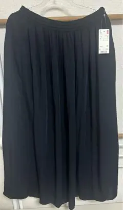 UNIQLO ギャザーロングスカート