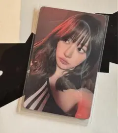 LESSERAFIM サクラ 中華 中国北京 ポップアップ 購入特典 トレカ