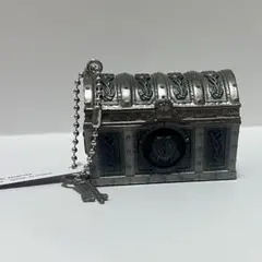 パイレーツ・オブ・カリビアン 宝箱 - メルカリ