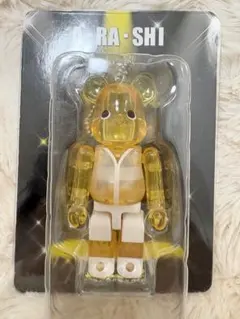 嵐を旅する展覧会 A RA SHI ベアブリック黄