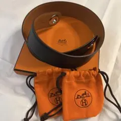 HERMES ヴィンテージ　黒 レザーベルトのサムネイル