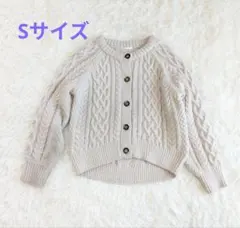 GU　ベージュ ケーブルニットカーディガン