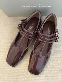 グリーンレーベルリラクシング ☆新品 S トリプルストラップ エナメル パンプスのサムネイル