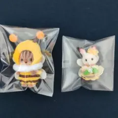 シルバニアファミリー　みつばち　くるみリス　ショコラウサギ