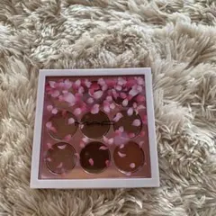 MAC 限定アイシャドウ