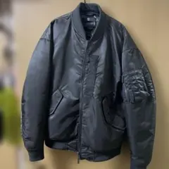 UNIQLO ➕J MA-1 カーキ色