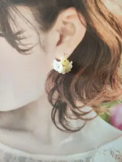 Item thumbnail for item 4f5a58b5-f0ce-46fb-be3f-16d8a396477d