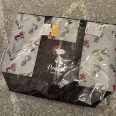 【新品未開封】スヌーピー　ポケット付保冷ビッグトート　エコバッグ